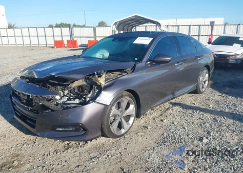2018 Honda Accord Touring 2.0T из США, поврежденный, VIN 1HGCV2F9XJA003503
